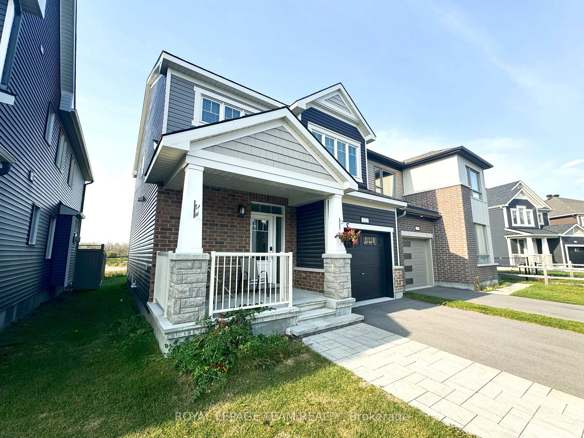 Photo 2 of 122 Unity Place, Ottawa, Stittsville (North) — HOMEH