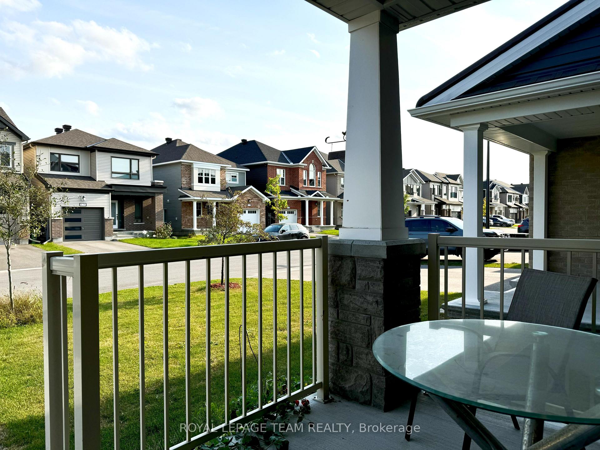 Photo 3 of 122 Unity Place, Ottawa, Stittsville (North) — HOMEH