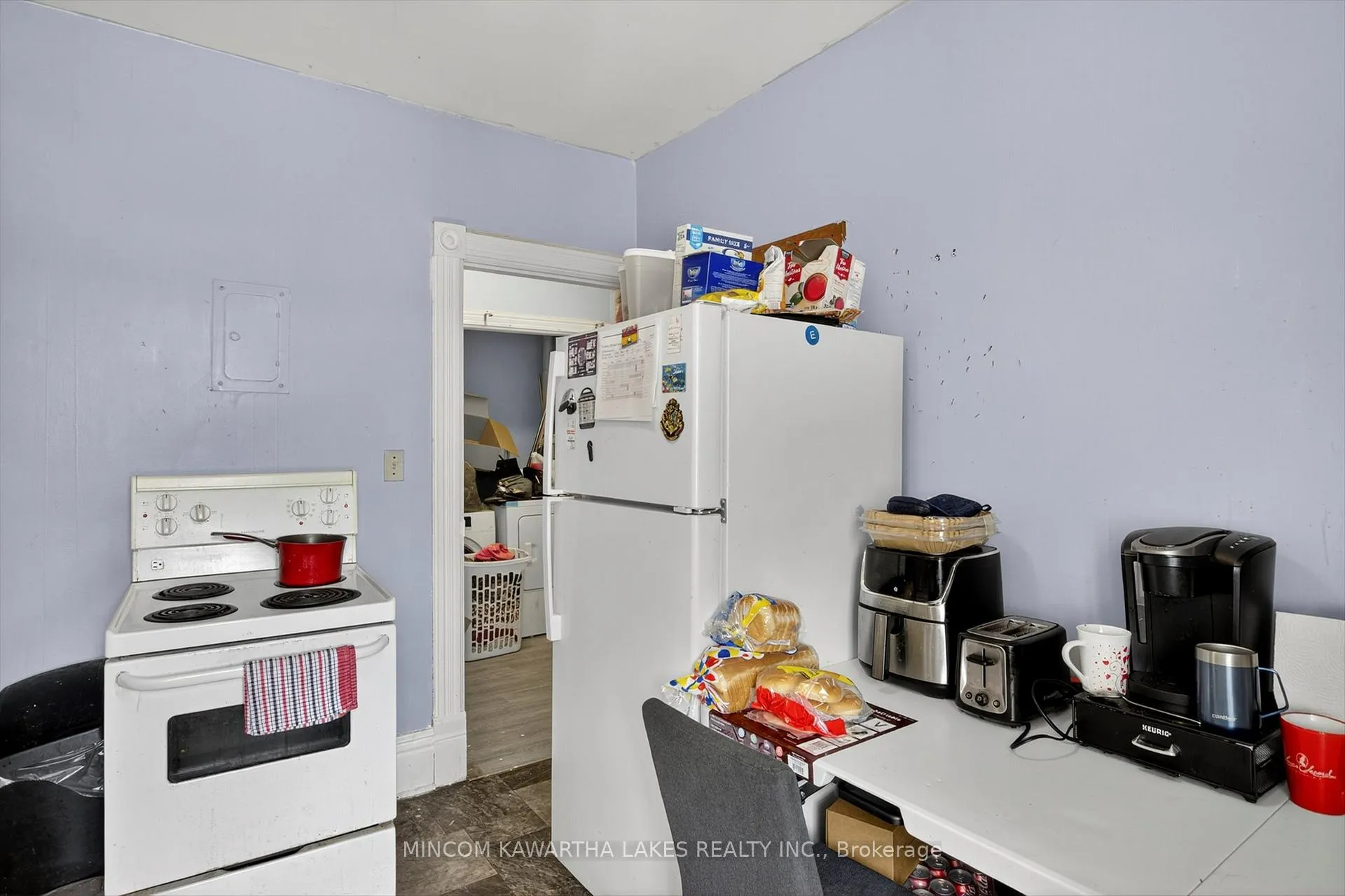 Photo 18 of 563 Aylmer Street N, Peterborough, Town Ward 3 — HOMEH
