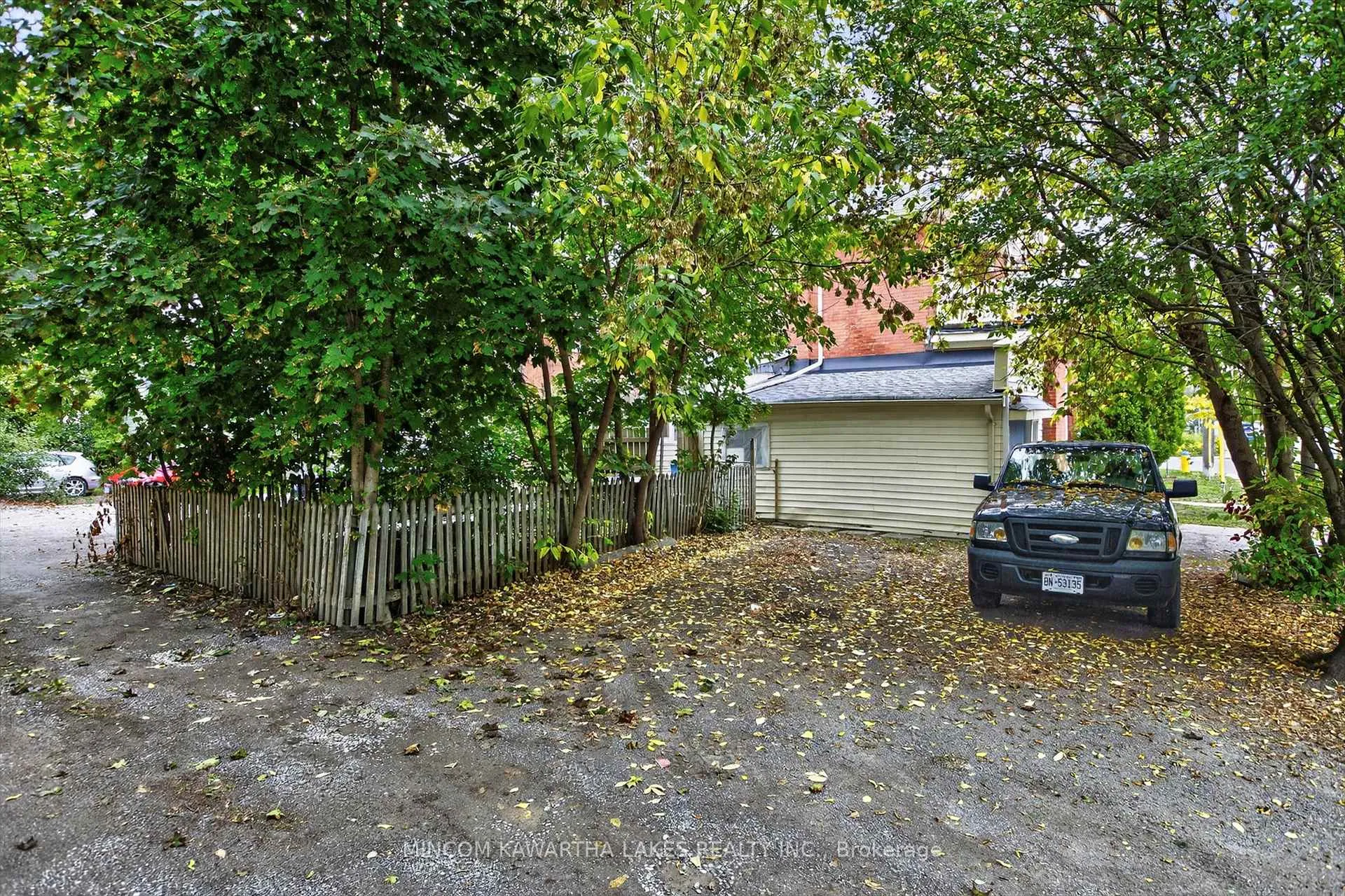 Photo 40 of 563 Aylmer Street N, Peterborough, Town Ward 3 — HOMEH