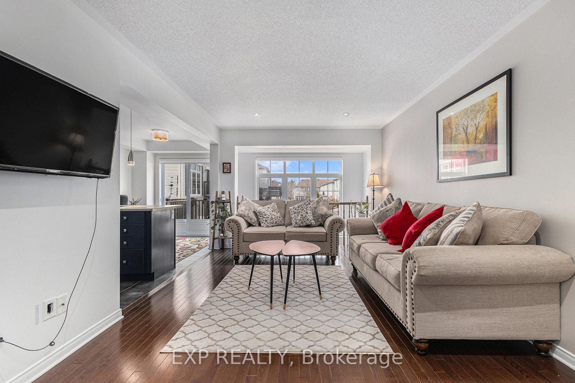 Photo 4 of 407 Heathrow Private, Ottawa, Stittsville (South) — HOMEH