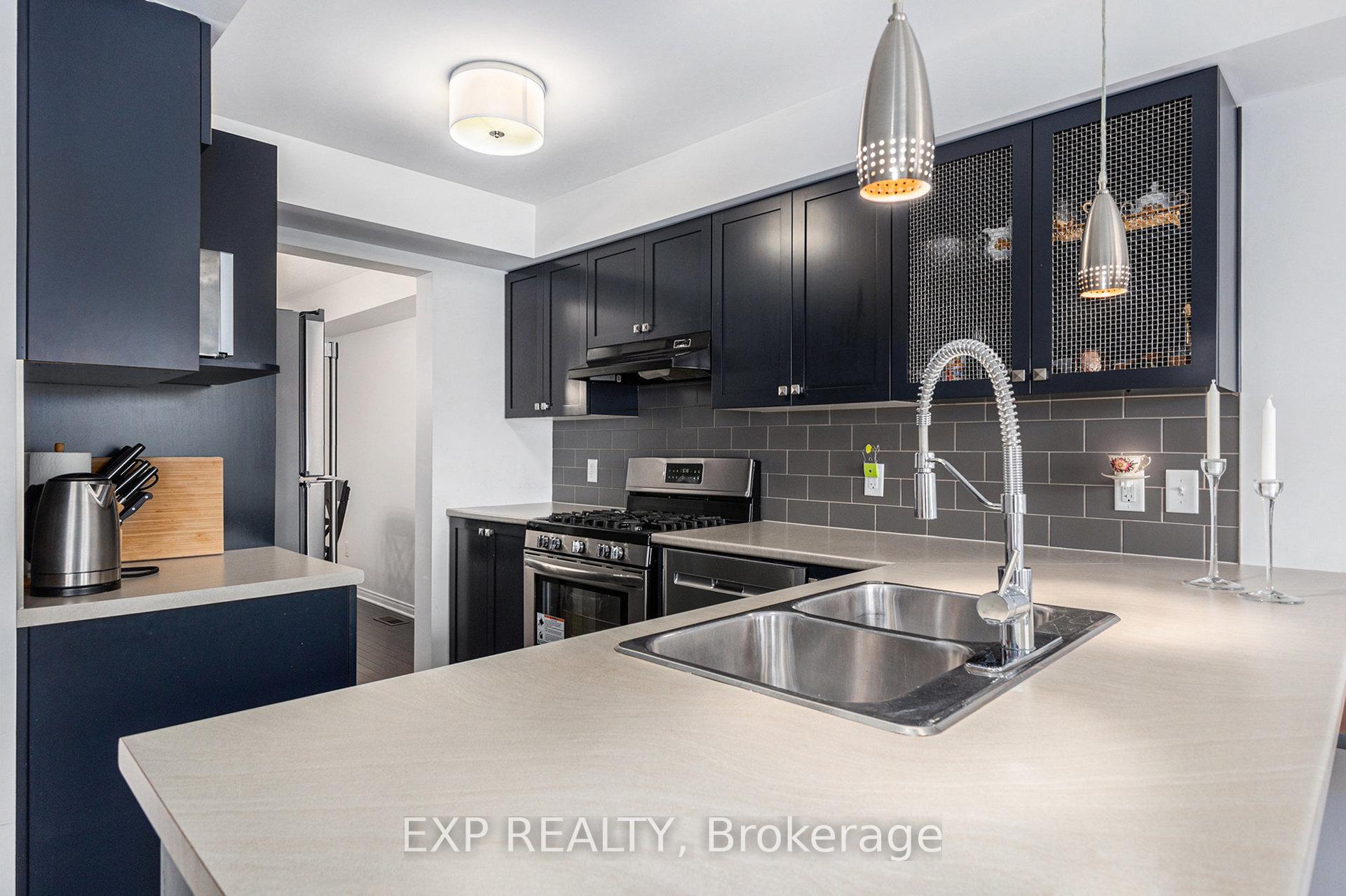 Photo 12 of 407 Heathrow Private, Ottawa, Stittsville (South) — HOMEH