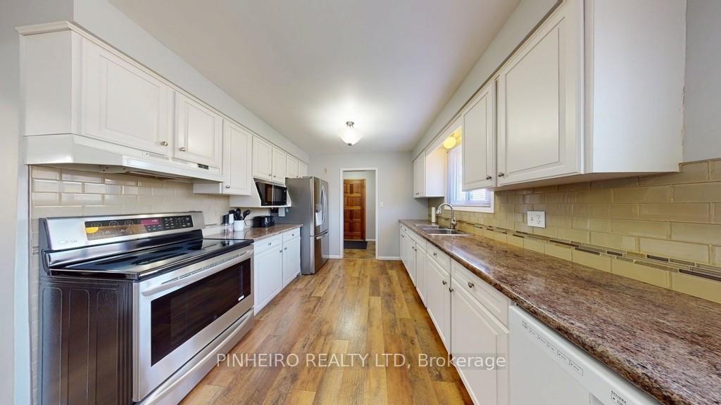 Photo 7 of 7 McLarty Drive, St. Thomas — HOMEH