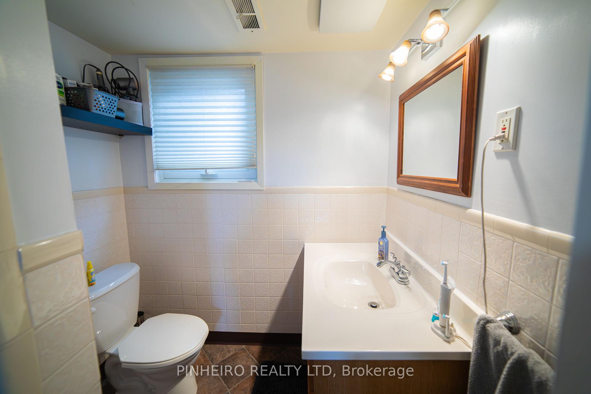 Photo 21 of 7 McLarty Drive, St. Thomas — HOMEH
