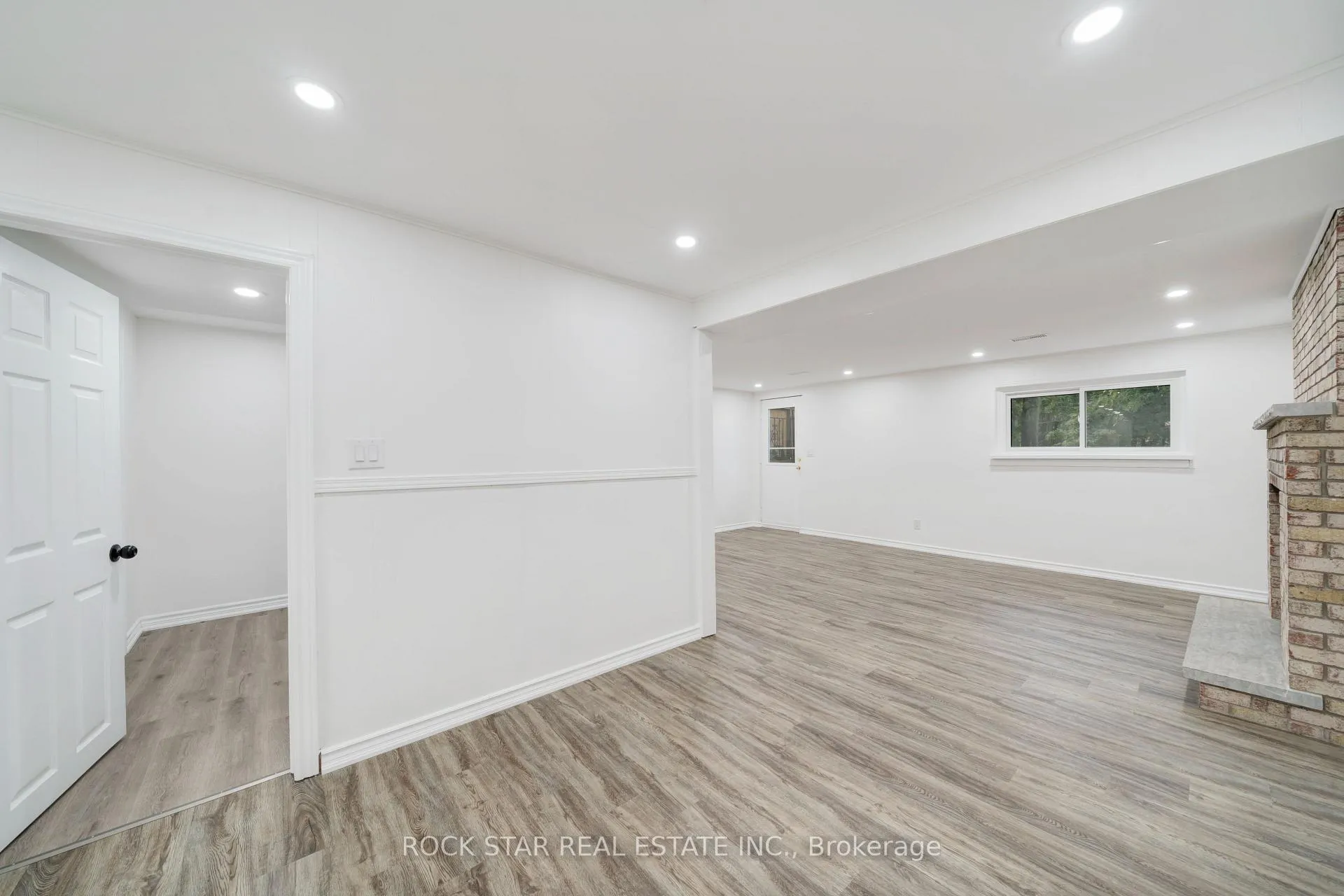 Photo 188 of 15 Heritage Court, St. Catharines, Grapeview — HOMEH