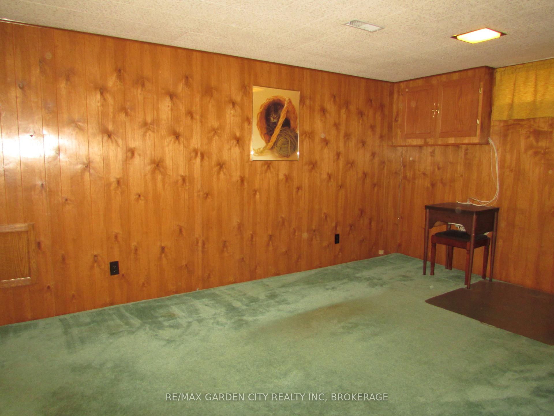 Photo 20 of 32 Greystone Crescent, St. Catharines, Lakeport — HOMEH