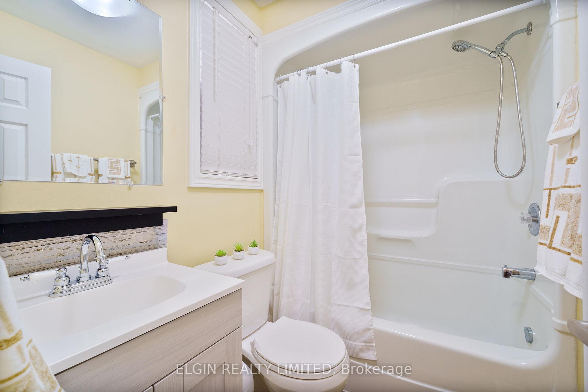 Photo 13 of 385 Highview Drive, St. Thomas — HOMEH