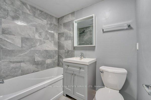 Photo 19 of 17 Kirk Street, St. Catharines, Western Hill — HOMEH