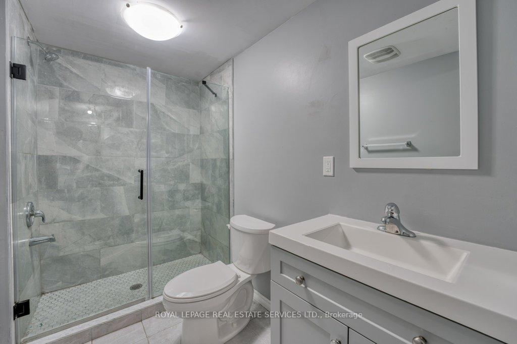 Photo 23 of 17 Kirk Street, St. Catharines, Western Hill — HOMEH