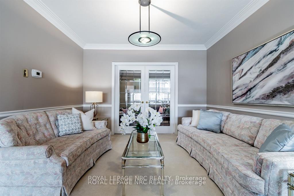 Photo 9 of 8 Macbeth Boulevard, St. Catharines, Glendale/Glenridge — HOMEH