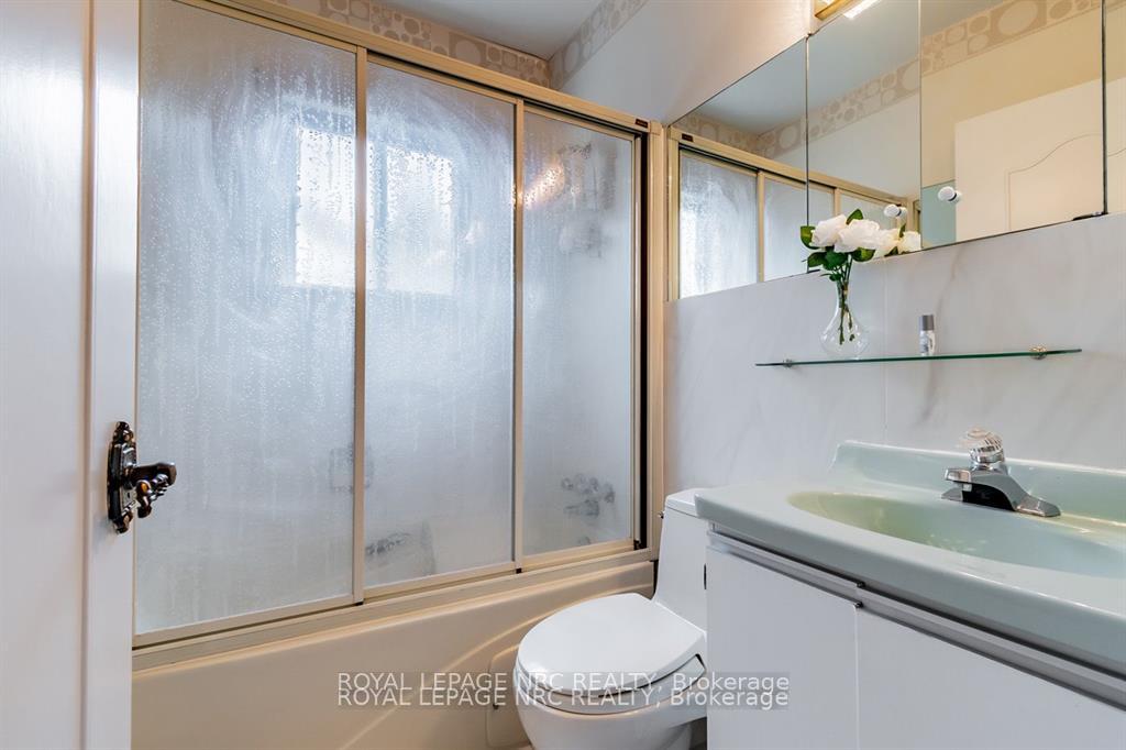 Photo 22 of 8 Macbeth Boulevard, St. Catharines, Glendale/Glenridge — HOMEH