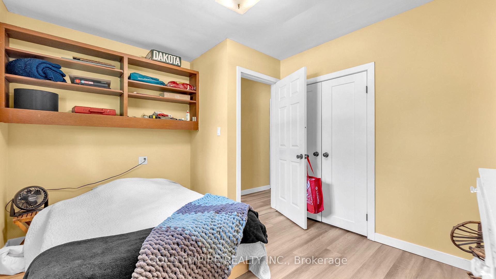 Photo 15 of 14 Fairview Avenue, St. Thomas — HOMEH