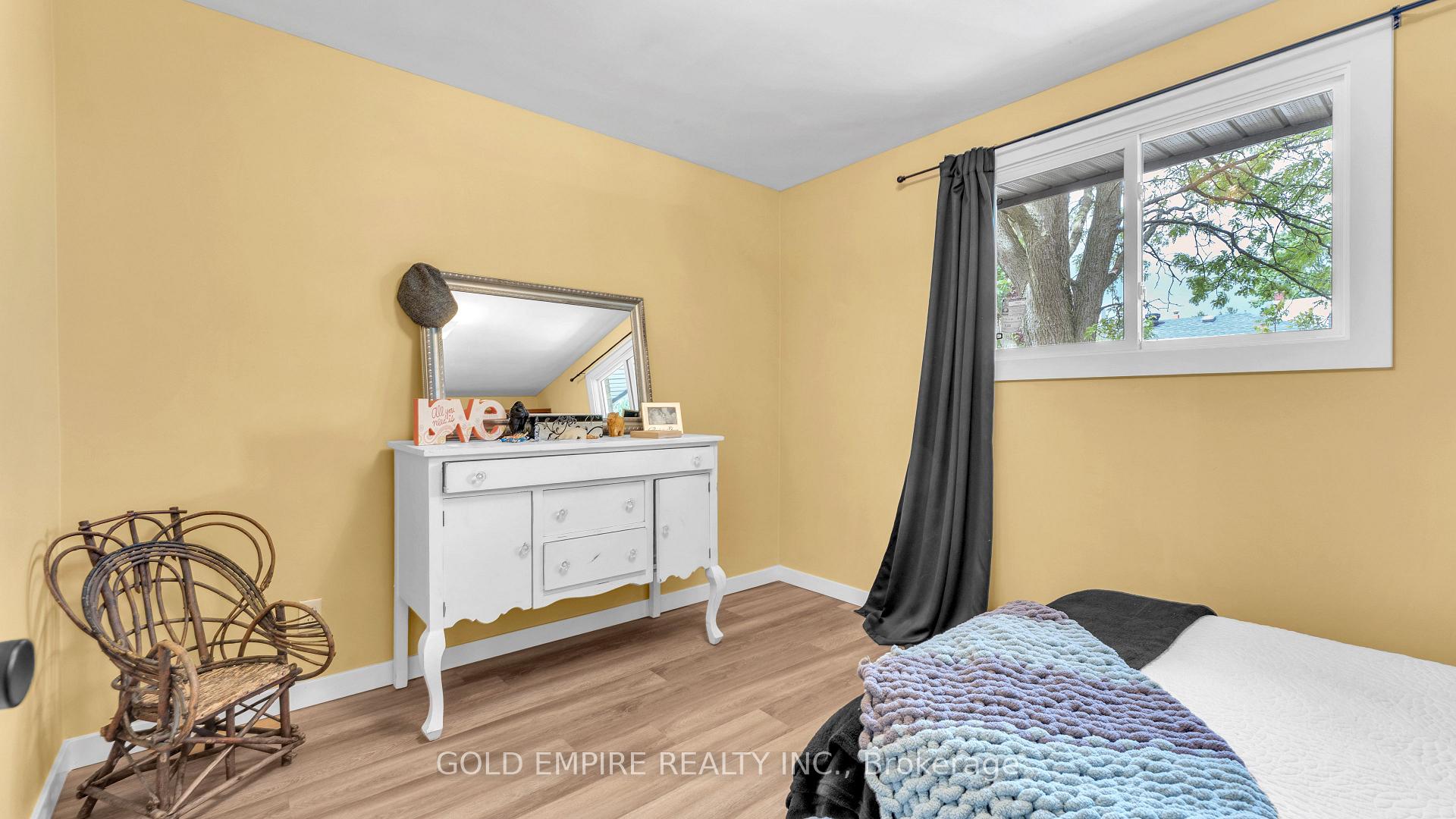 Photo 16 of 14 Fairview Avenue, St. Thomas — HOMEH
