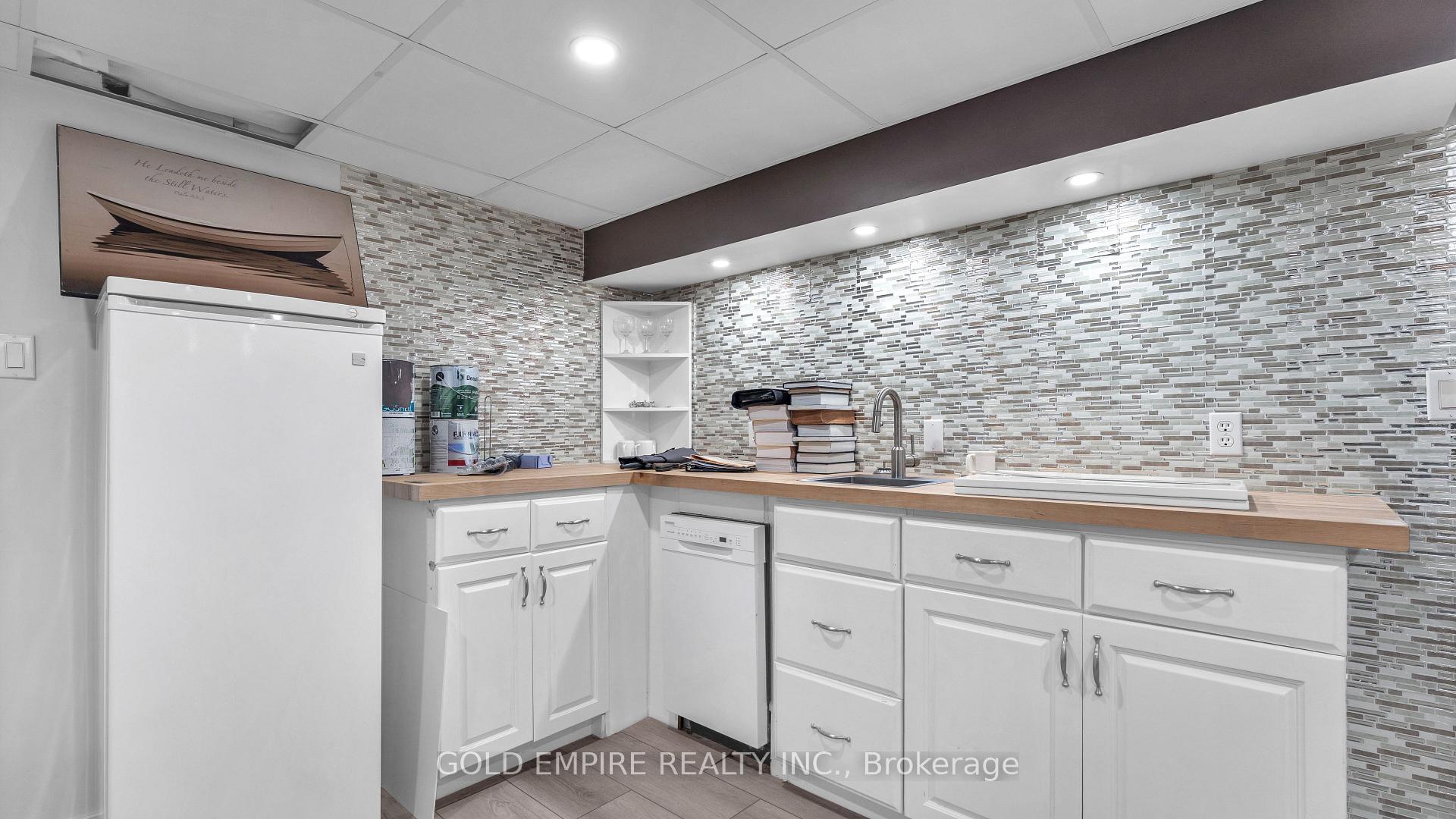 Photo 22 of 14 Fairview Avenue, St. Thomas — HOMEH