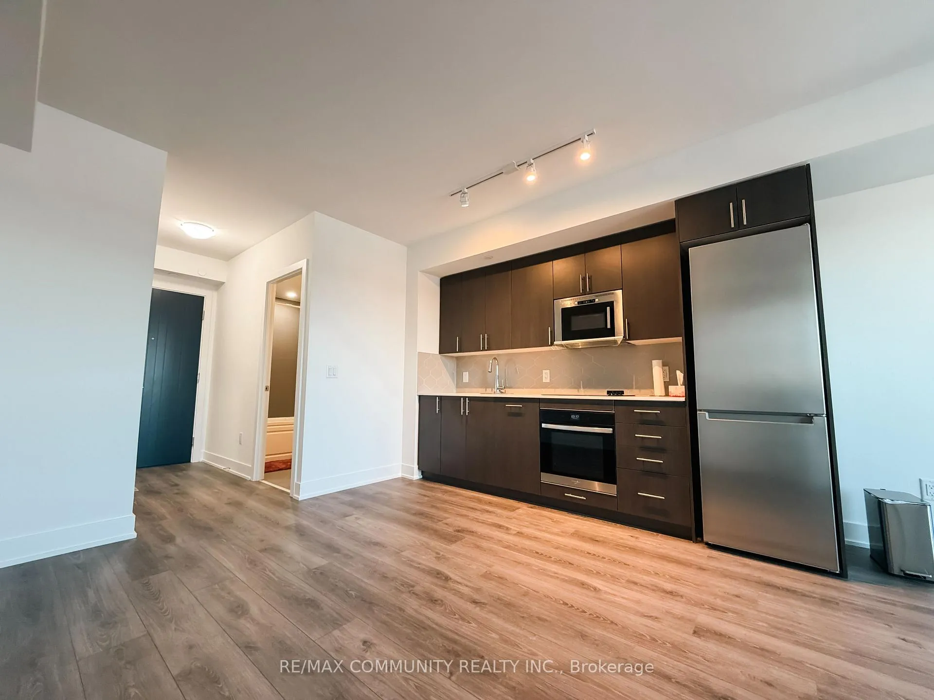 Photo 11 of Unit 1136, 2545 Simcoe Street N, Oshawa, Windfields — HOMEH