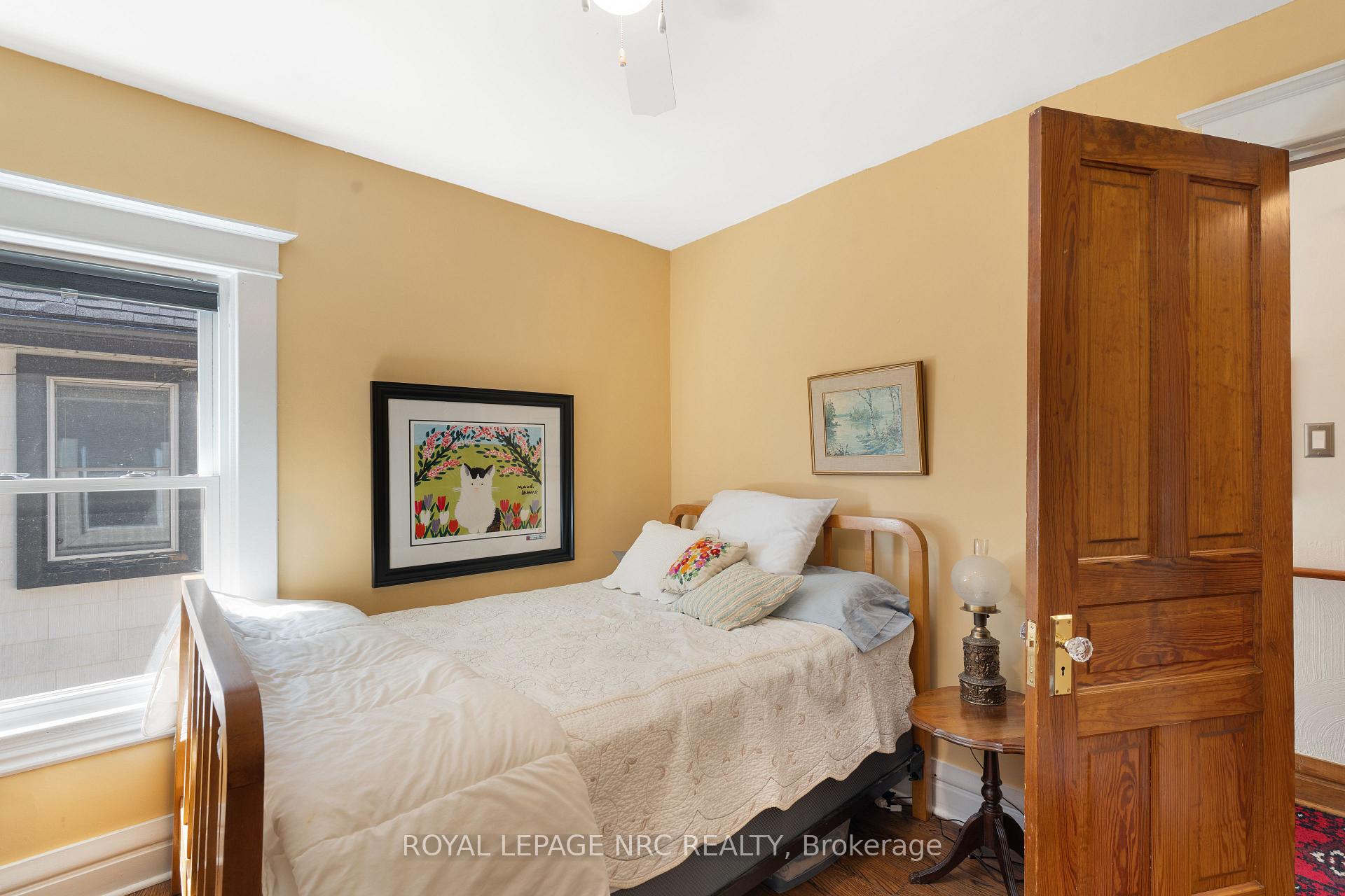 Photo 17 of 90 Chaplin Avenue, St. Catharines, Downtown — HOMEH