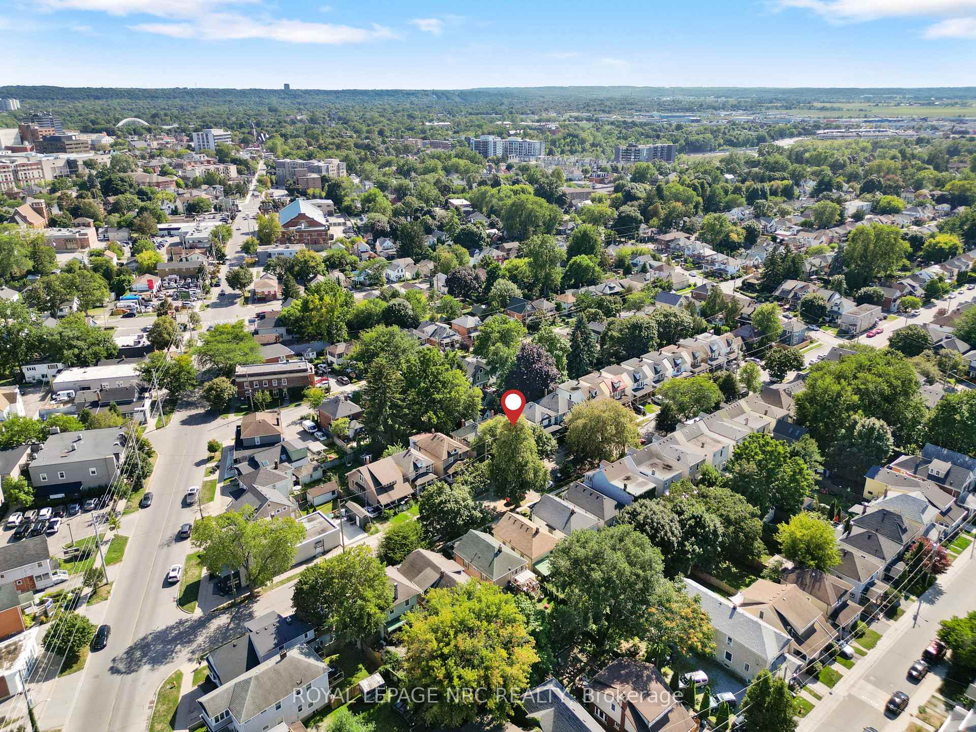 Photo 39 of 90 Chaplin Avenue, St. Catharines, Downtown — HOMEH