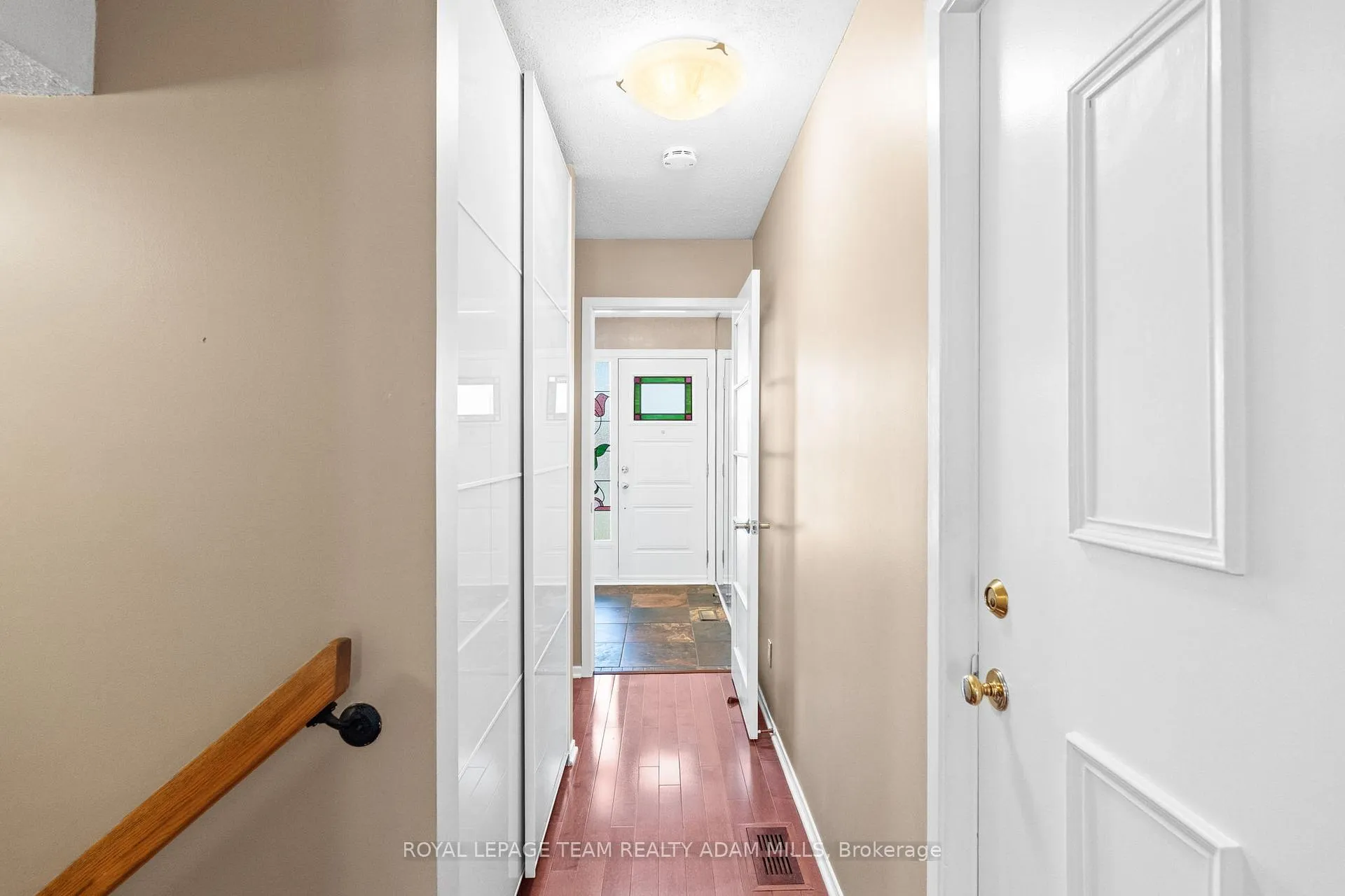 Photo 36 of 46 Gentle Gate Crescent, Ottawa, Hunt Club Park/Greenboro — HOMEH