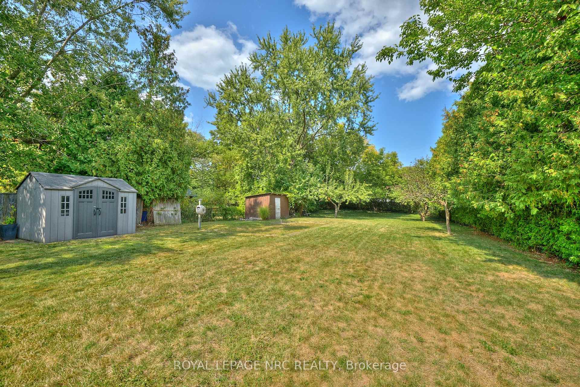 Photo 25 of 37 Cecil Street, St. Catharines, Lakeport — HOMEH