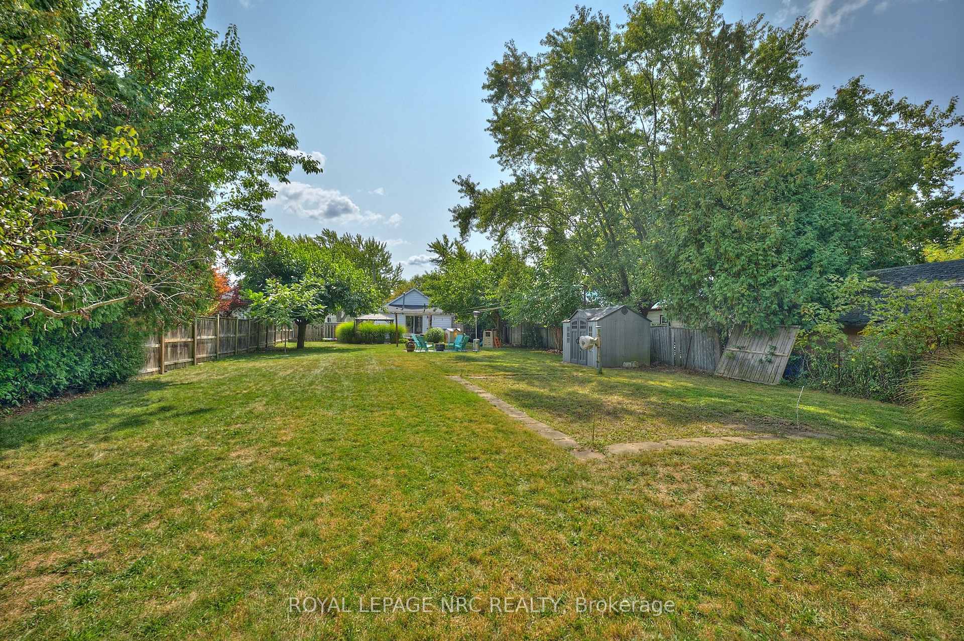 Photo 27 of 37 Cecil Street, St. Catharines, Lakeport — HOMEH