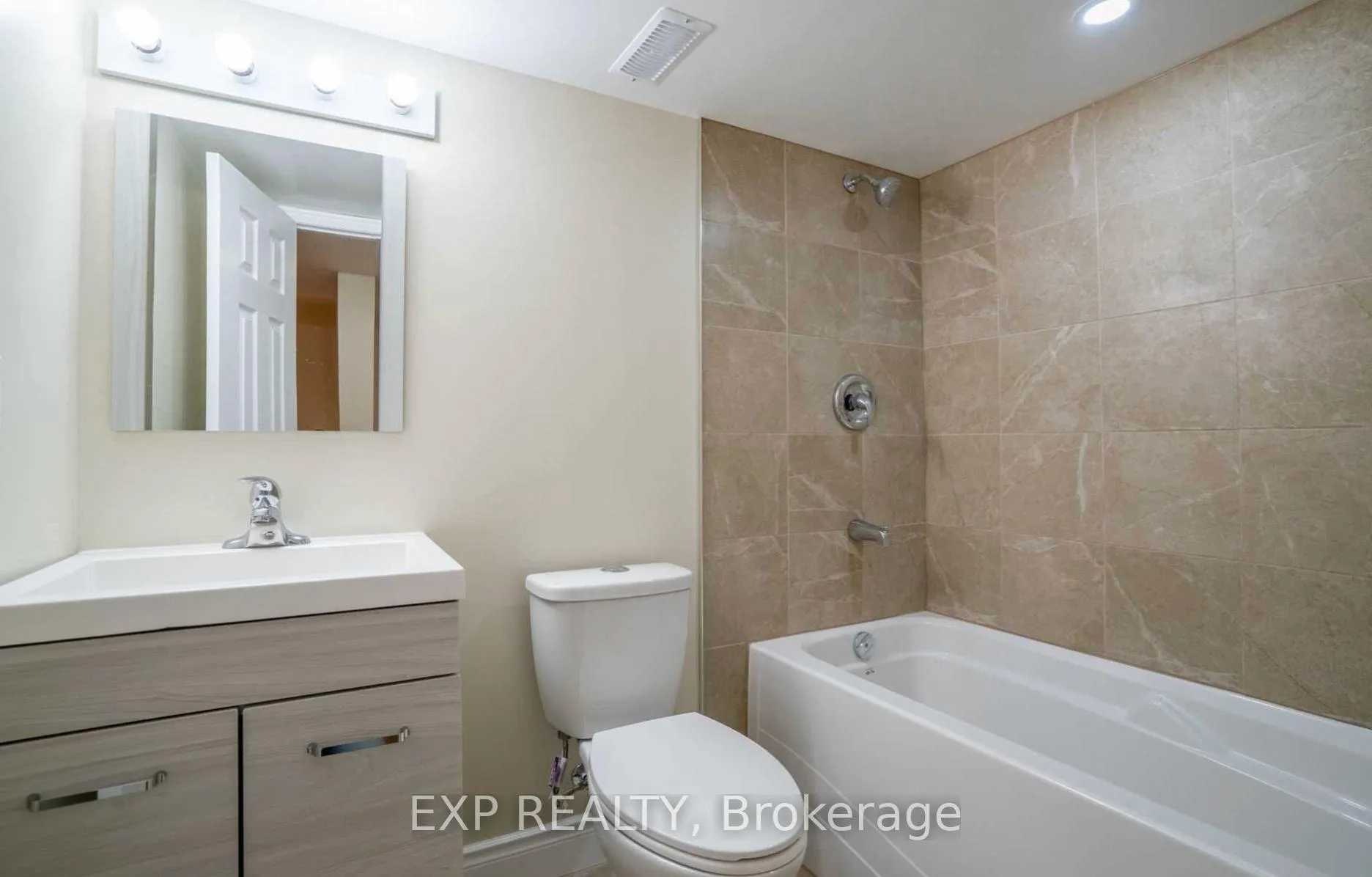 Photo 35 of 15 Freesia Road, Brampton, Northwest Sandalwood Parkway — HOMEH