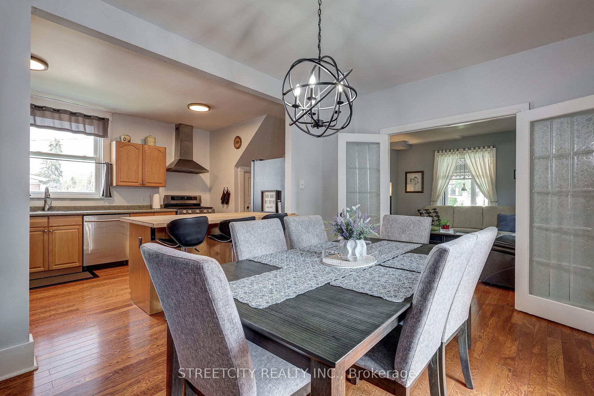 Photo 15 of 76 Fairview Avenue, St. Thomas — HOMEH