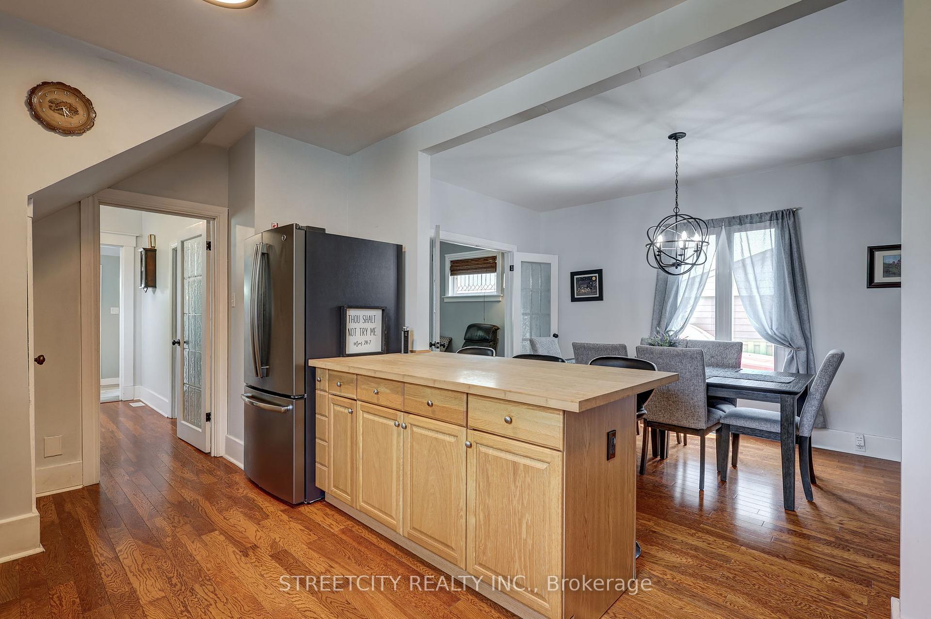 Photo 19 of 76 Fairview Avenue, St. Thomas — HOMEH