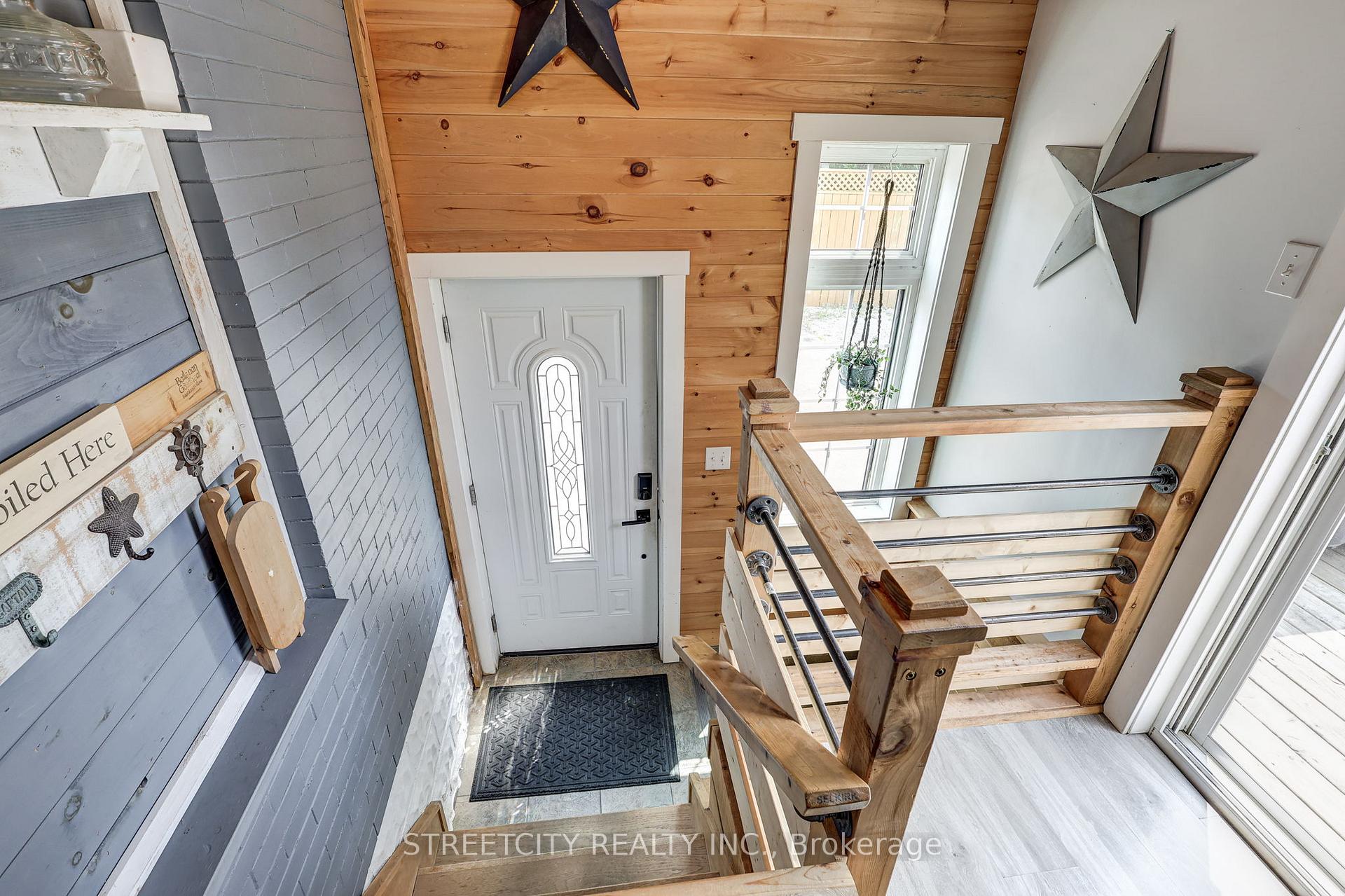 Photo 28 of 76 Fairview Avenue, St. Thomas — HOMEH