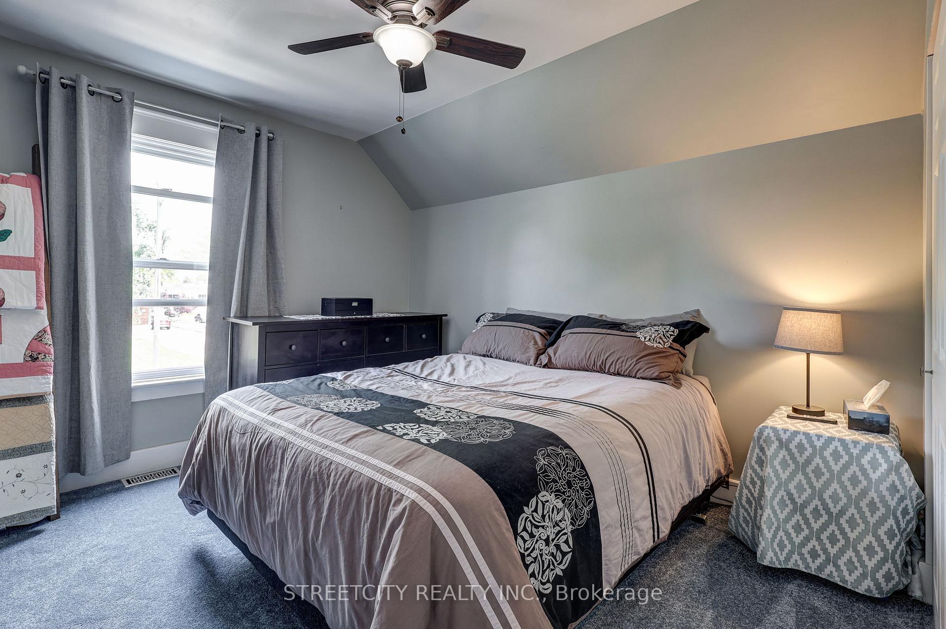Photo 37 of 76 Fairview Avenue, St. Thomas — HOMEH
