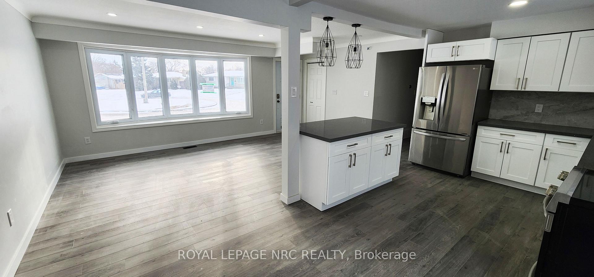 Photo 5 of Unit upper, 9 Chapman Court, St. Catharines, Carlton/Bunting — HOMEH