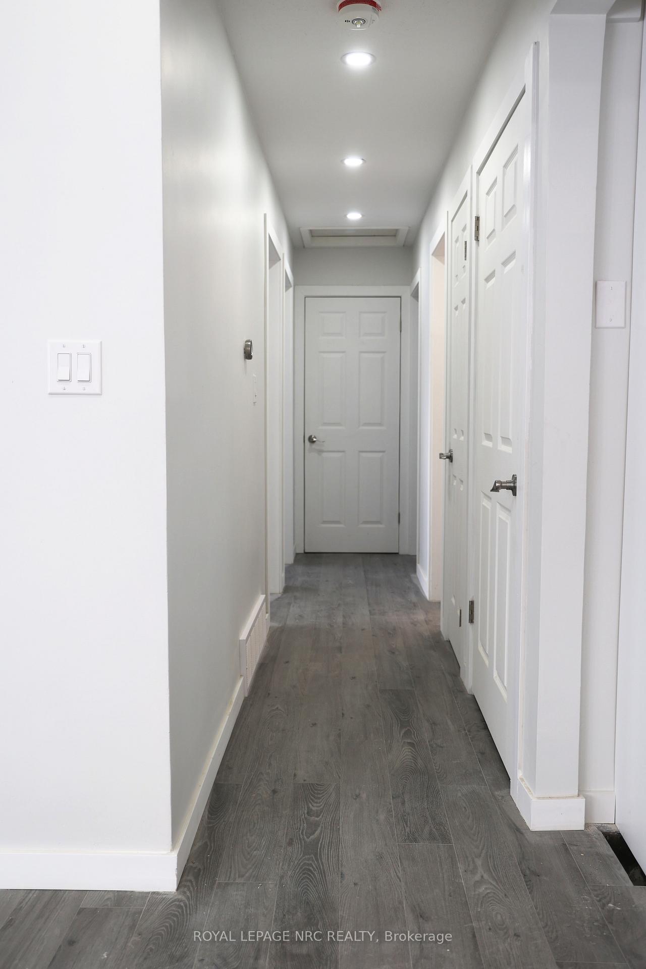 Photo 15 of Unit upper, 9 Chapman Court, St. Catharines, Carlton/Bunting — HOMEH