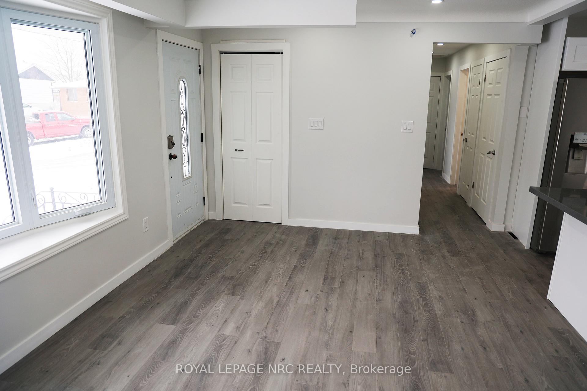 Photo 17 of Unit upper, 9 Chapman Court, St. Catharines, Carlton/Bunting — HOMEH