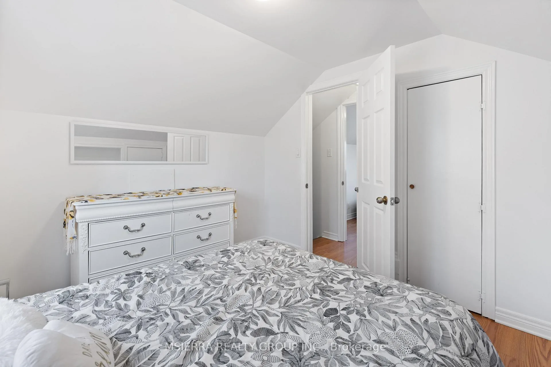 Photo 126 of 59 Hamilton Street, St. Catharines, Western Hill — HOMEH