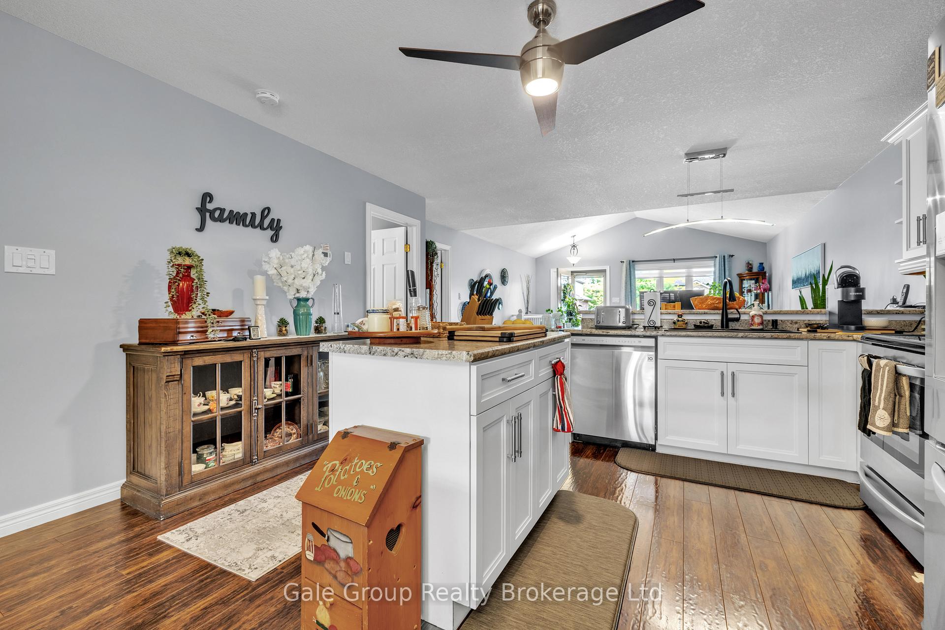 Photo 8 of 32 Faith Boulevard, St. Thomas — HOMEH