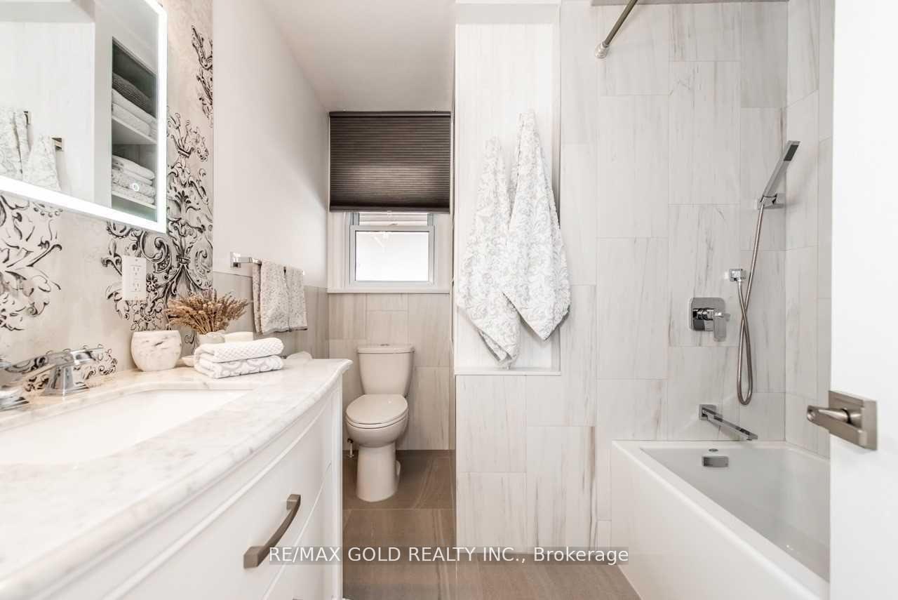 Photo 10 of 445 Scott Street, St. Catharines, Vine/Linwell — HOMEH