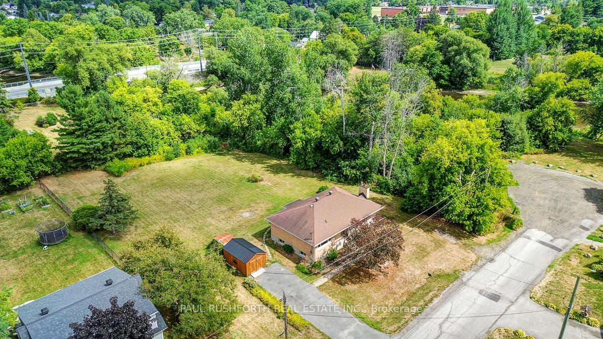 Photo 4 of 66 Lennox Street, Ottawa, Richmond — HOMEH