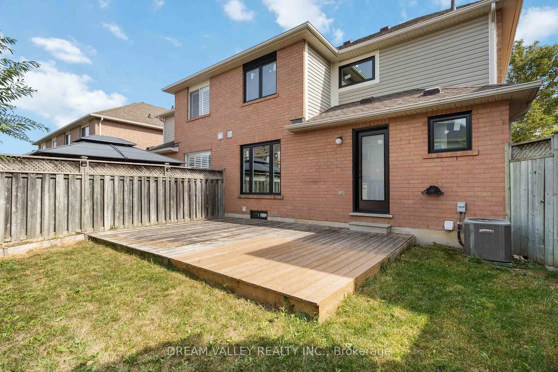 Photo 26 of 1517 Evans Terrace, Milton, Clarke — HOMEH