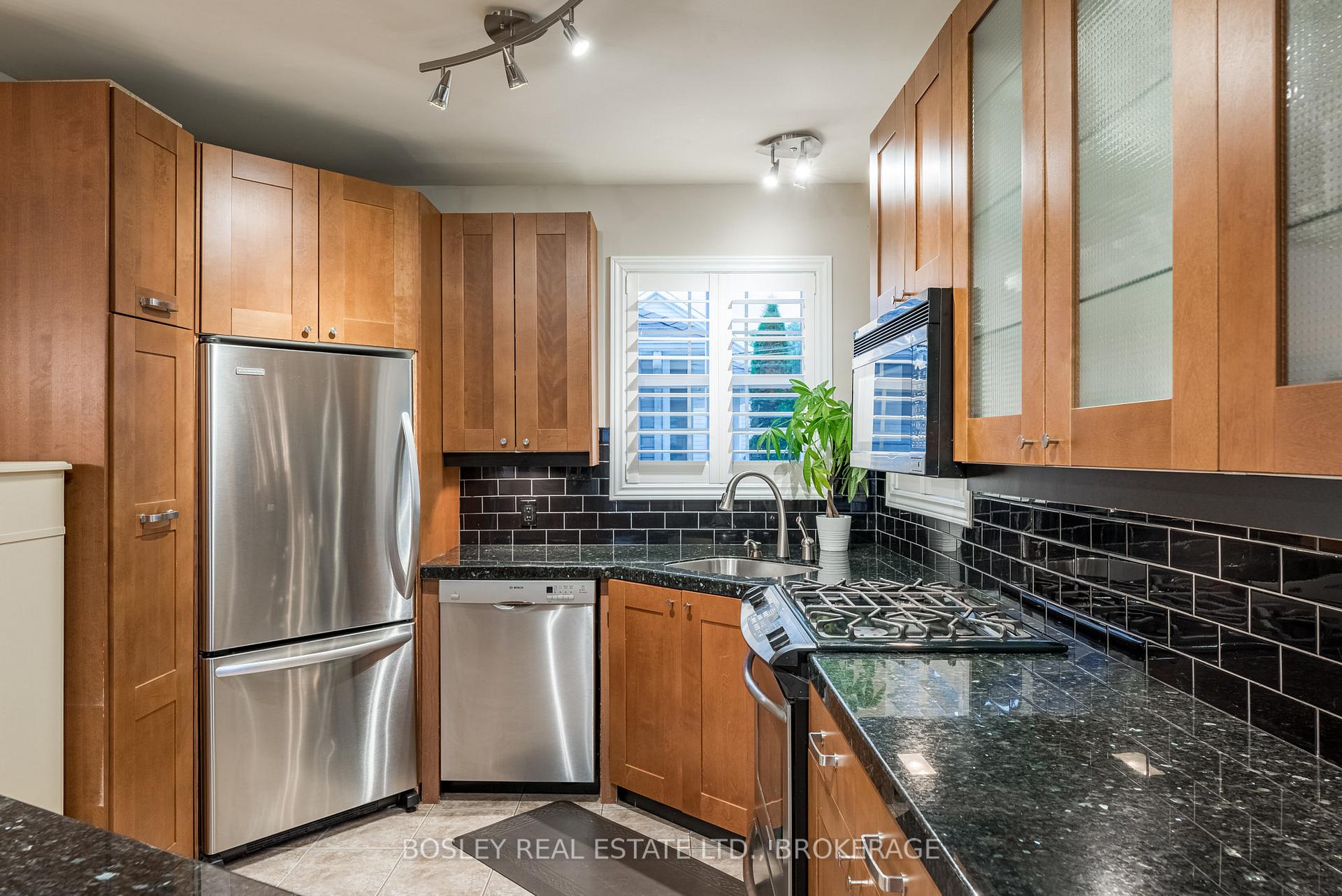 Photo 11 of 62 Dalhousie Avenue, St. Catharines, Port Dalhousie — HOMEH