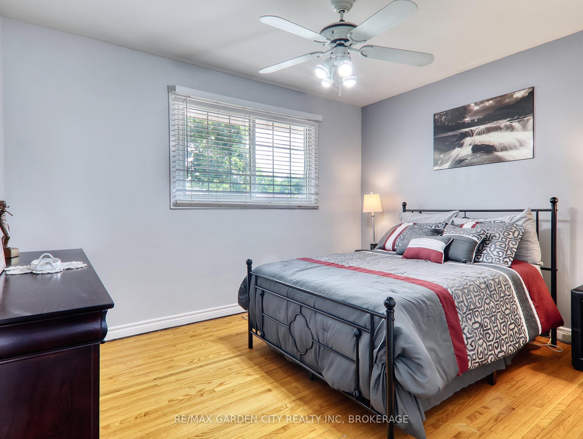 Photo 24 of 7 Chapman Court, St. Catharines, Carlton/Bunting — HOMEH