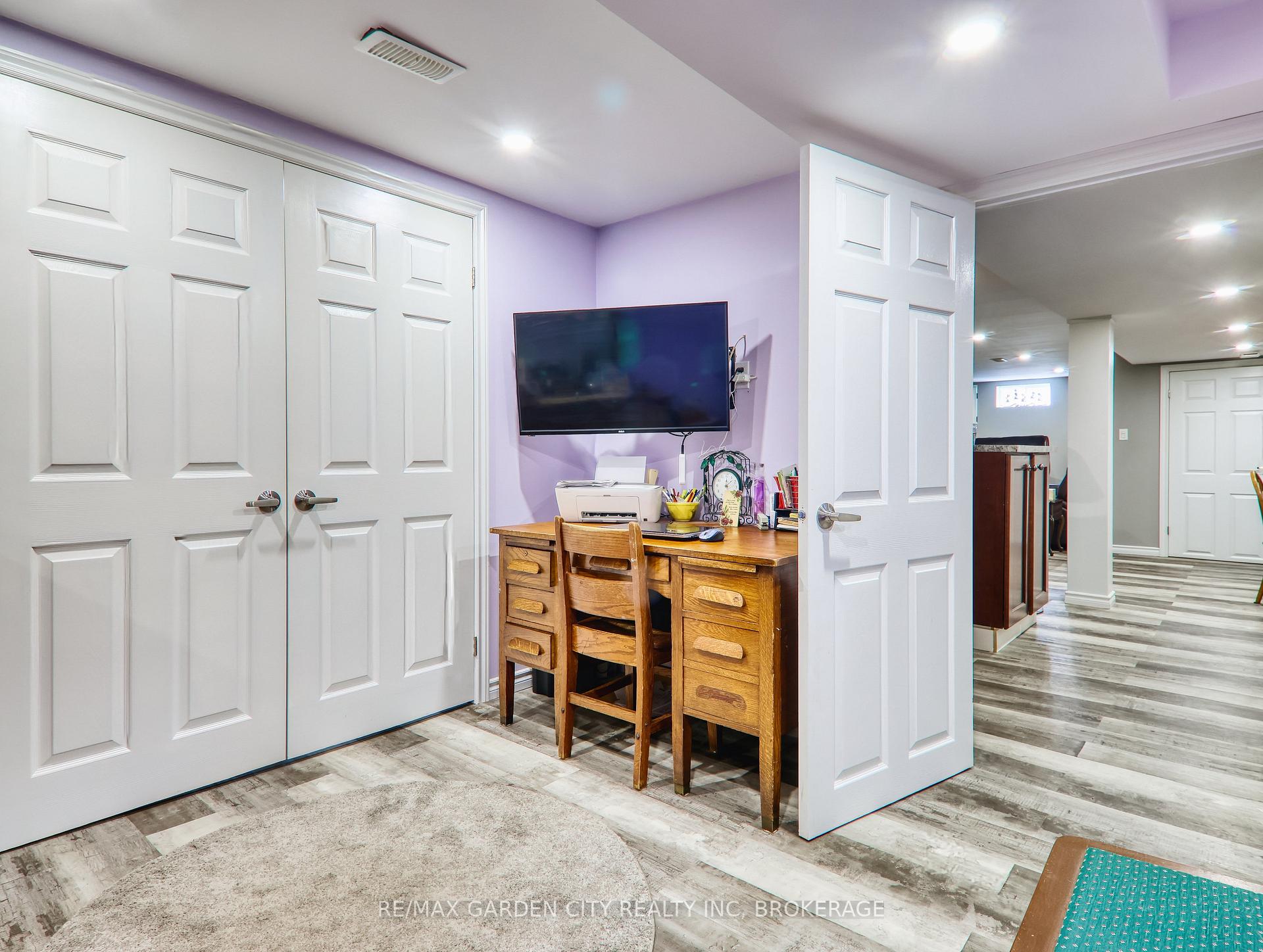 Photo 44 of 7 Chapman Court, St. Catharines, Carlton/Bunting — HOMEH