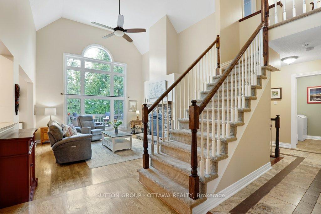 Photo 11 of 43 Forest Creek Drive, Ottawa, Stittsville (Central) — HOMEH
