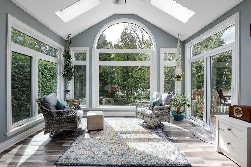 Photo 19 of 43 Forest Creek Drive, Ottawa, Stittsville (Central) — HOMEH