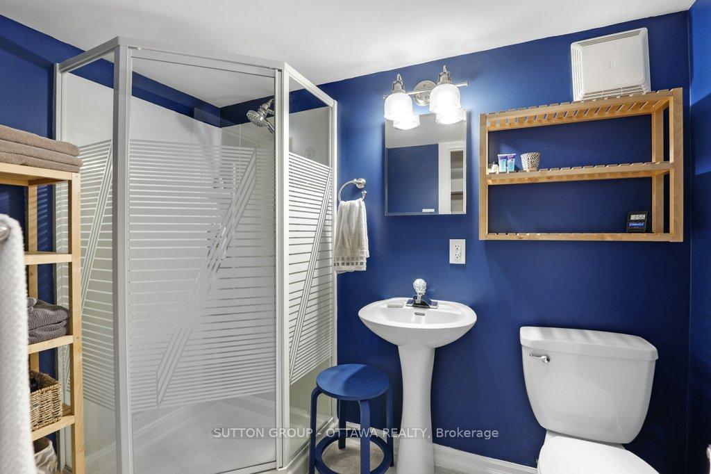 Photo 33 of 43 Forest Creek Drive, Ottawa, Stittsville (Central) — HOMEH