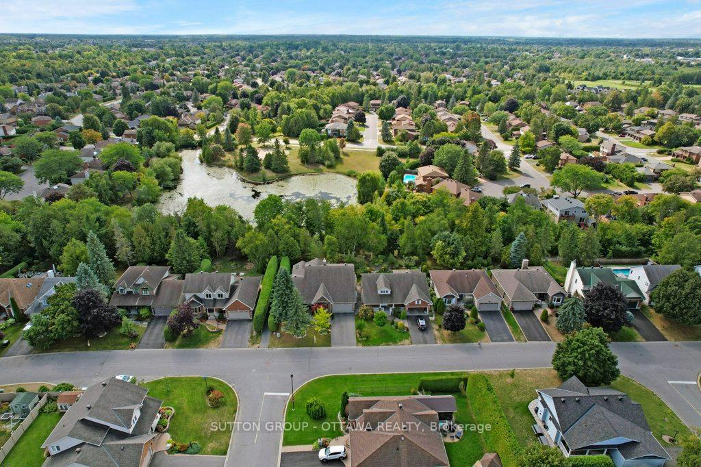 Photo 39 of 43 Forest Creek Drive, Ottawa, Stittsville (Central) — HOMEH