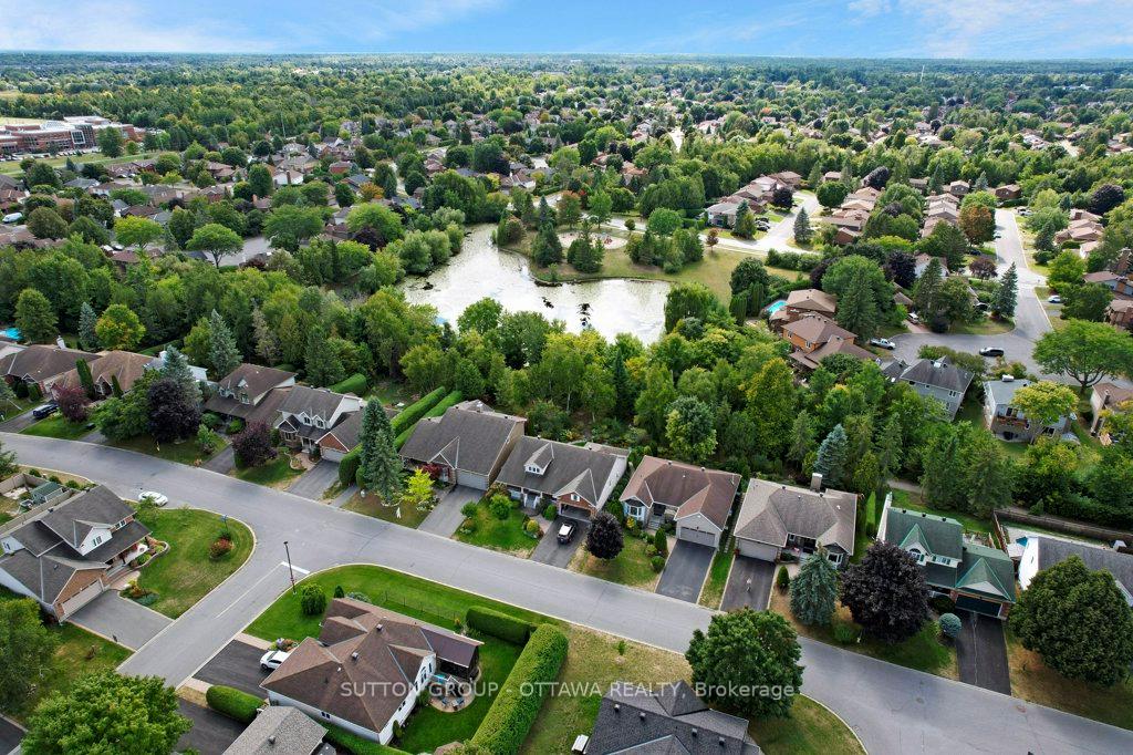 Photo 42 of 43 Forest Creek Drive, Ottawa, Stittsville (Central) — HOMEH