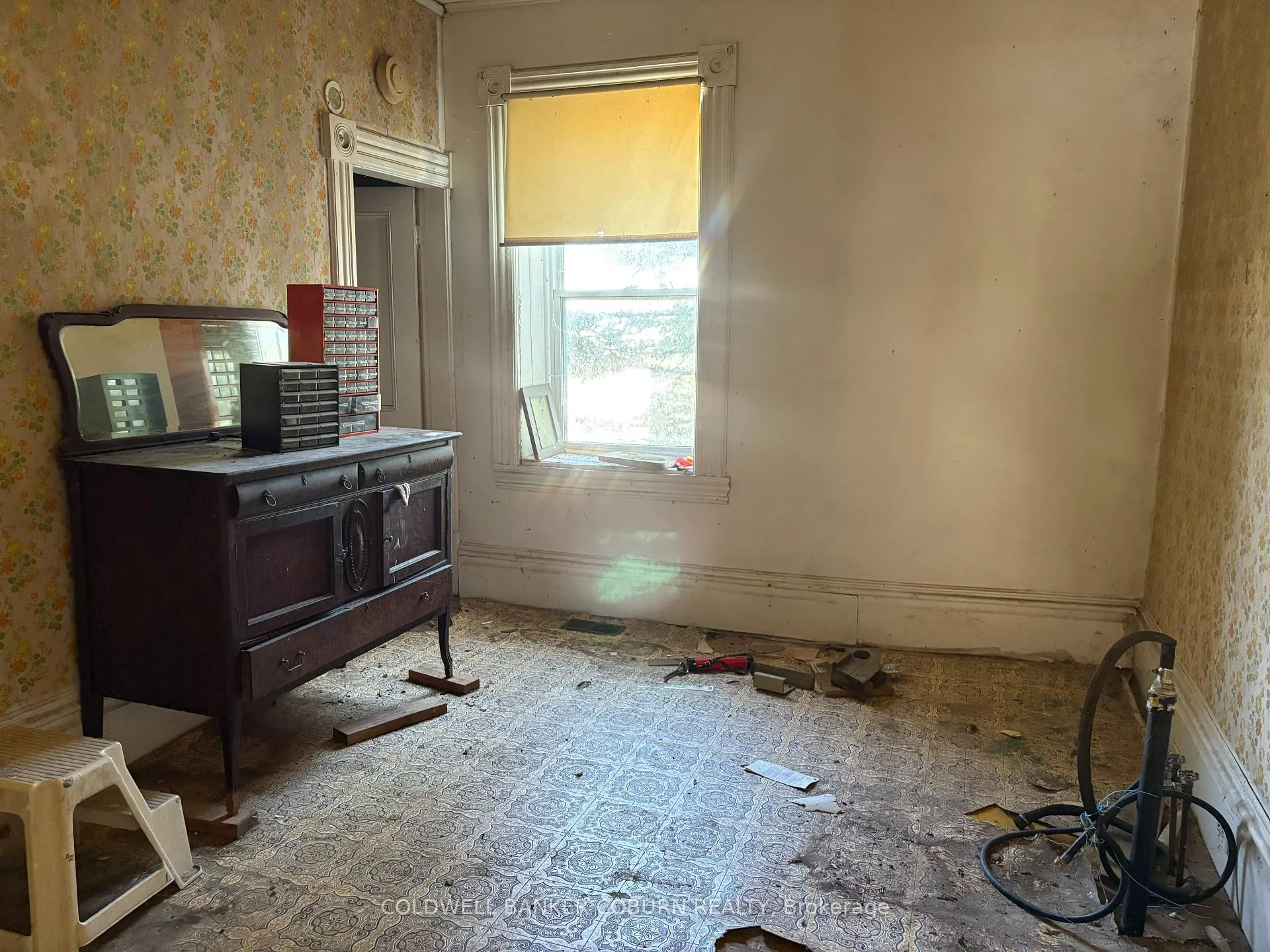 Photo 9 of 545 Rosedale Road S, Montague, Montague Twp — HOMEH