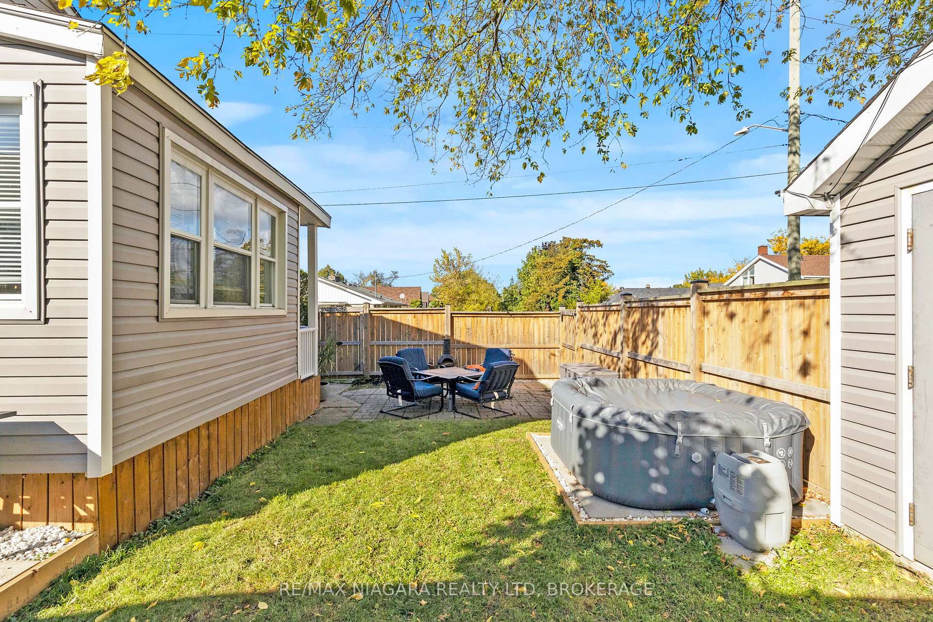 Photo 36 of 28 Chelsea Street, St. Catharines, E. Chester — HOMEH