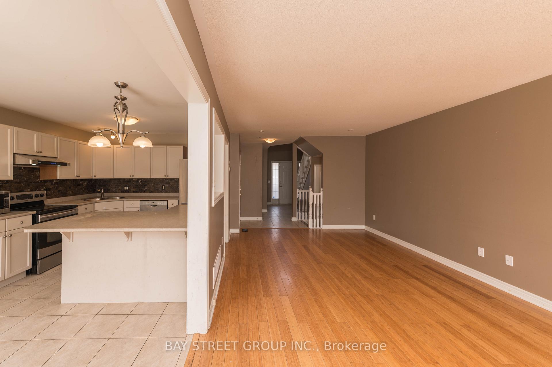 Photo 13 of 172 Mcbride Drive, St. Catharines, Rykert/Vansickle — HOMEH