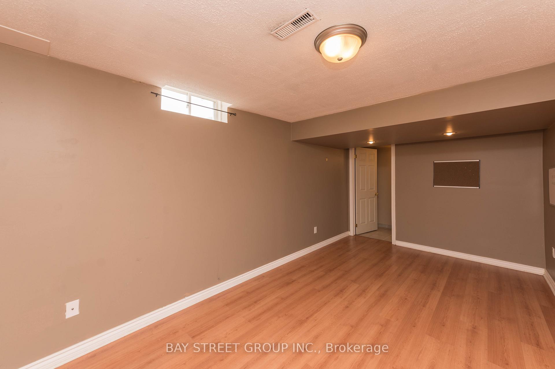 Photo 31 of 172 Mcbride Drive, St. Catharines, Rykert/Vansickle — HOMEH