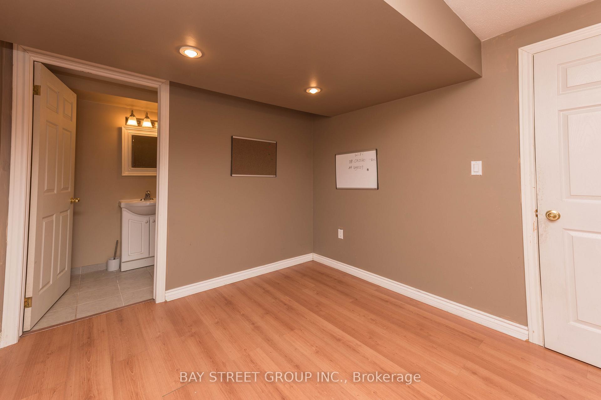 Photo 32 of 172 Mcbride Drive, St. Catharines, Rykert/Vansickle — HOMEH